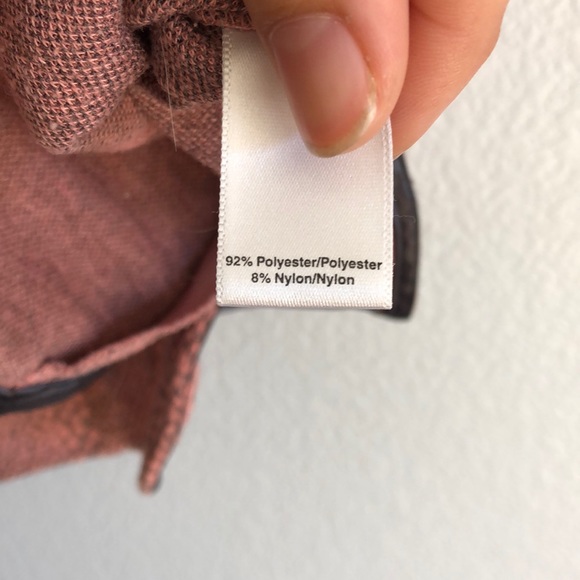 Snake print vest - Picture 5 of 5